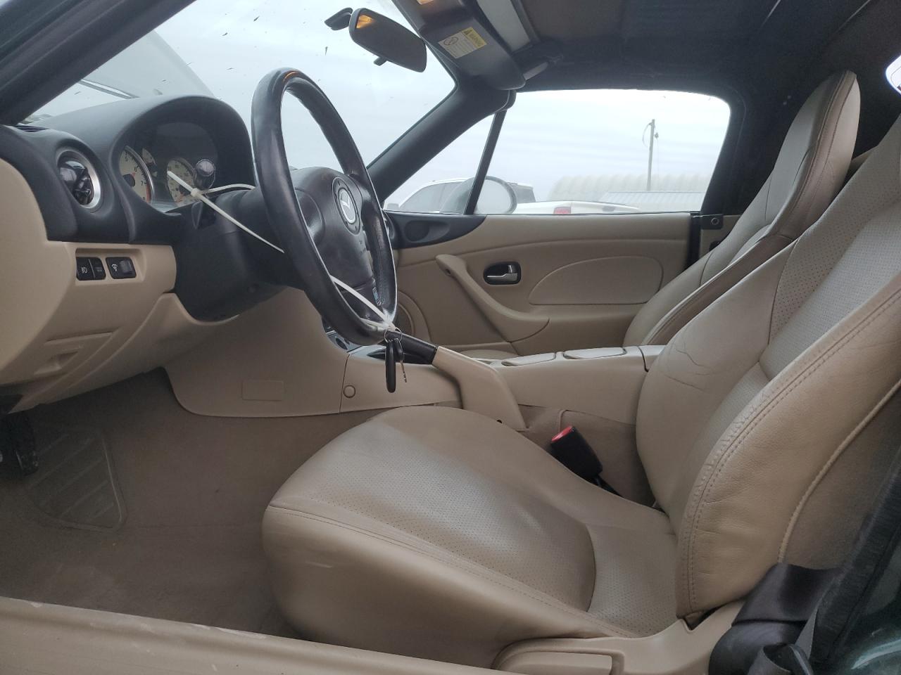 Mazda Mx5 Base Image 12