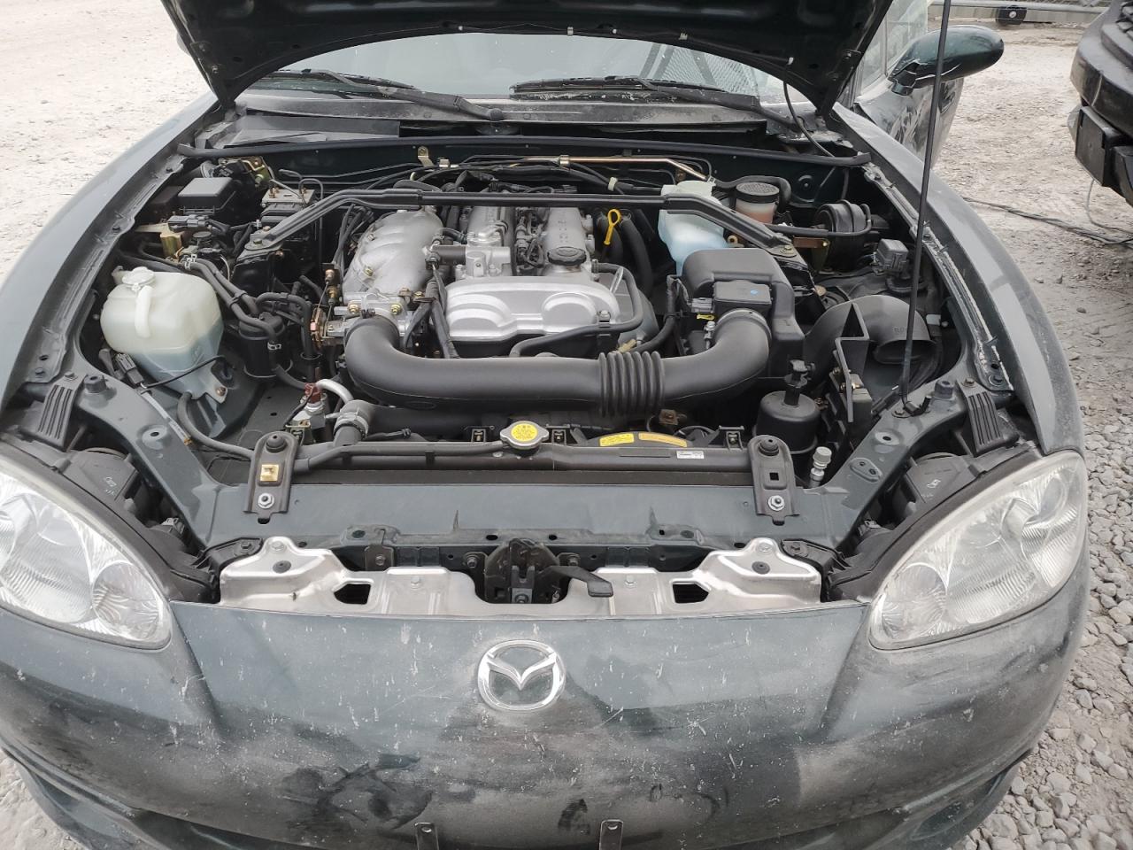 Mazda Mx5 Base Image 11