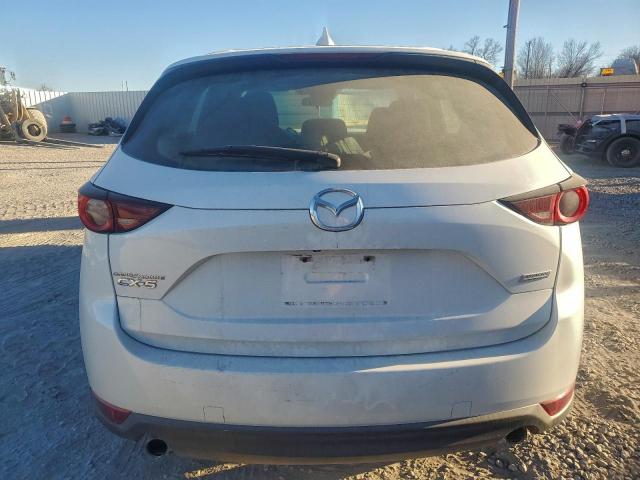 Mazda Cx Sport Image 2