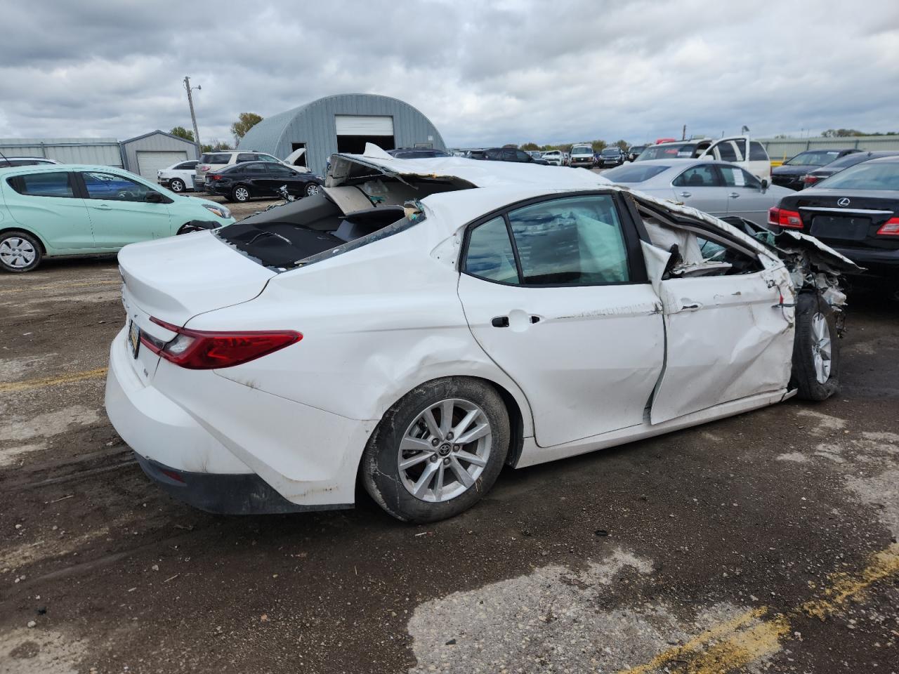 Toyota Camry Xse Image 12