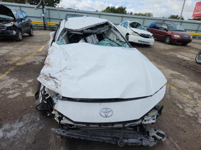 Toyota Camry Xse Image 7