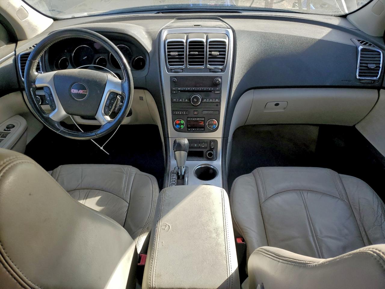 GMC Acadia Slt-1 Image 2