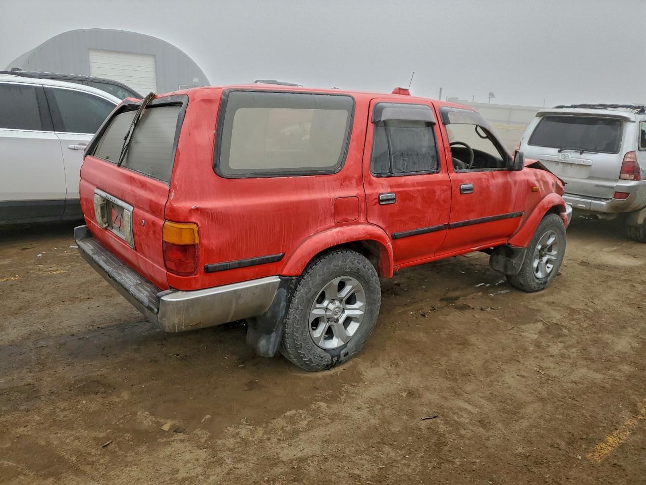 Toyota Hilux Image 6