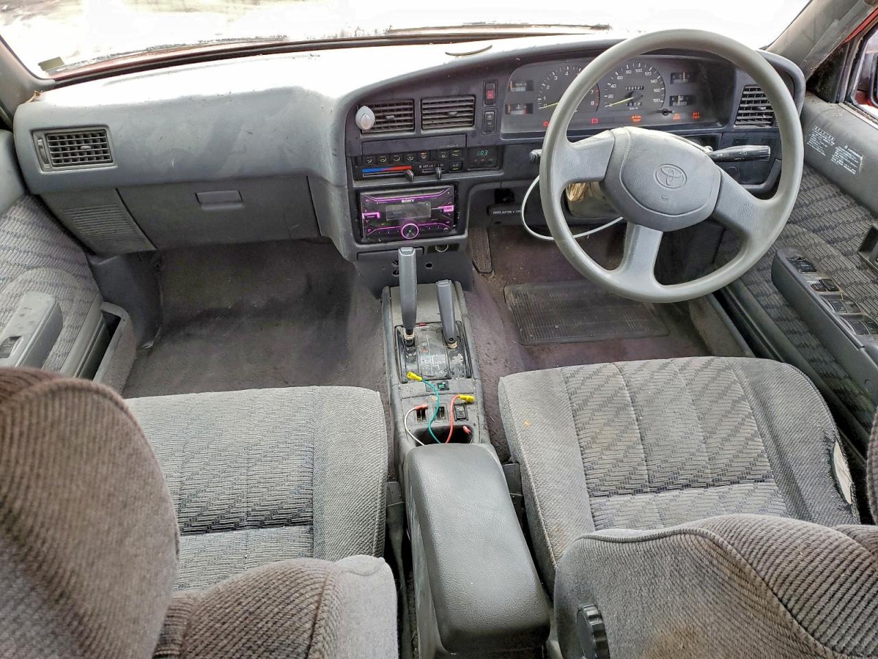 Toyota Hilux Image 4