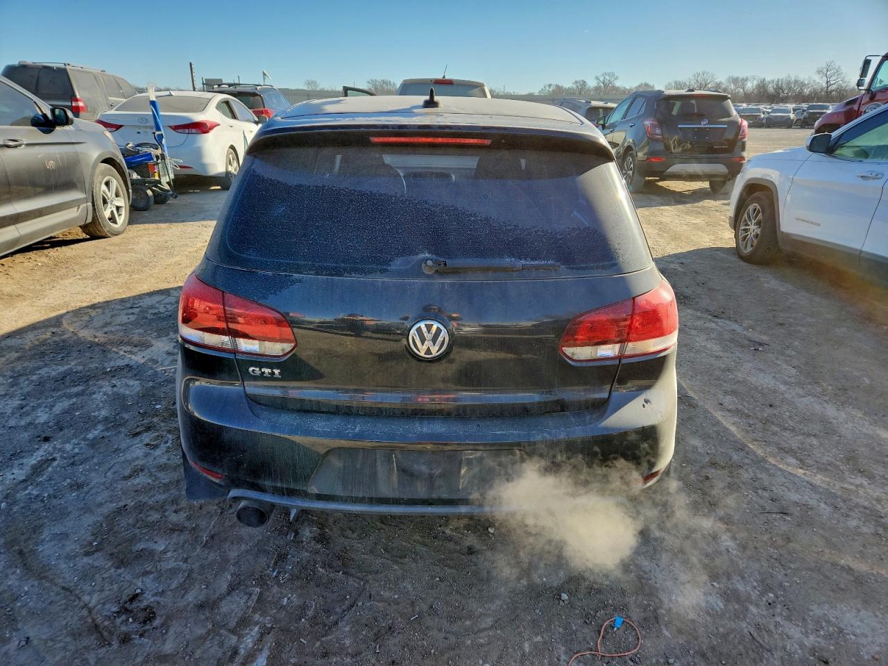 Volkswagen GTI Image 6