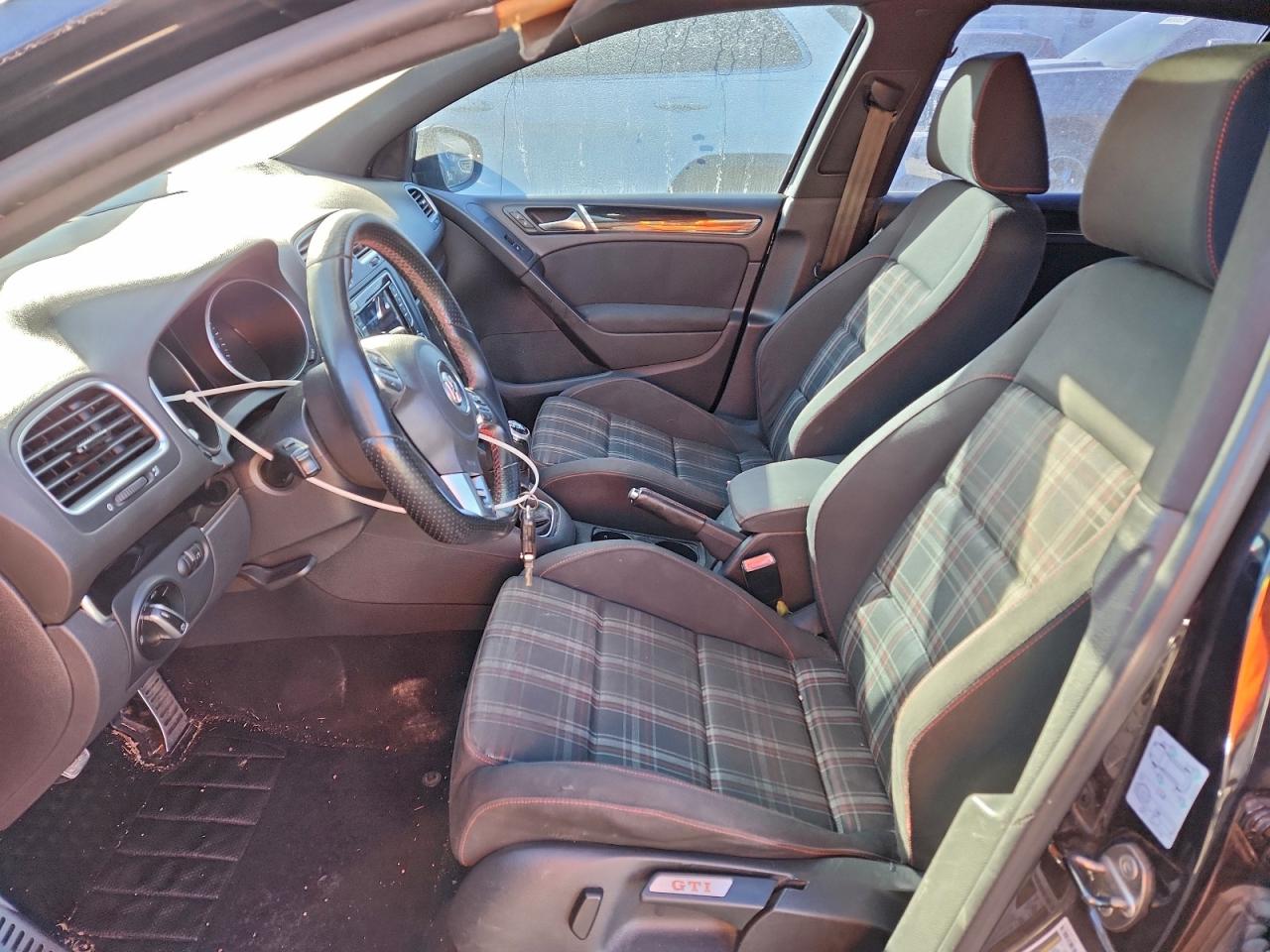 Volkswagen GTI Image 7