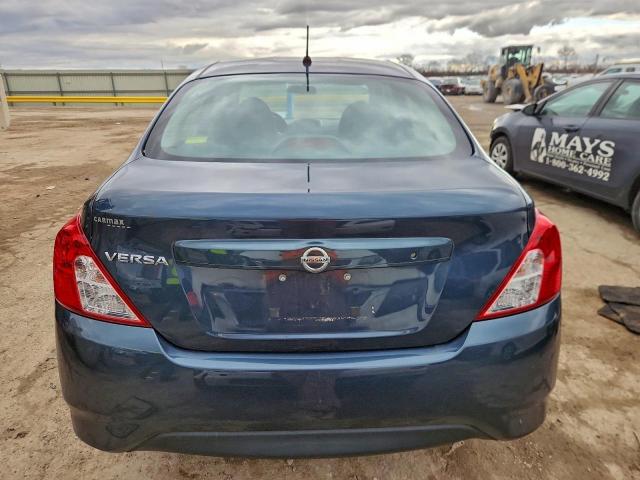 Nissan Versa S Image 10