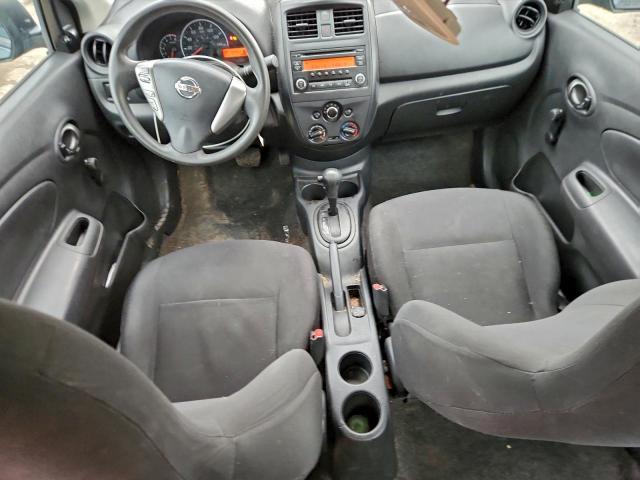 Nissan Versa S Image 4