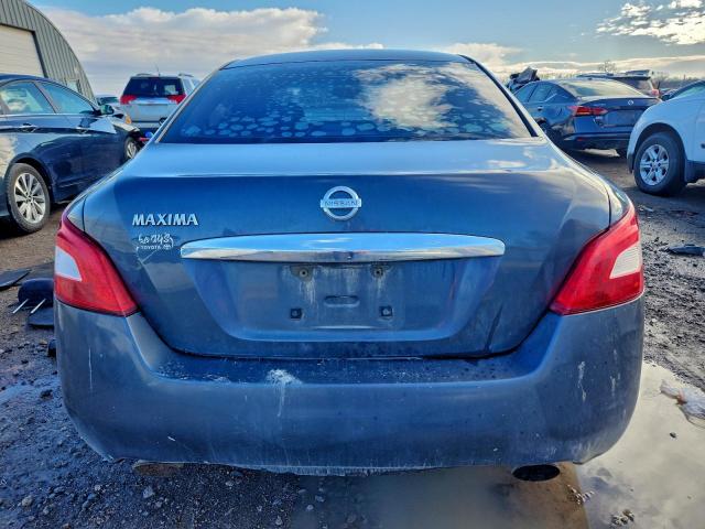 Nissan Maxima S Image 7