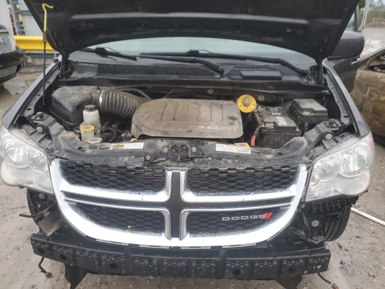 Dodge Caravan Sxt Image 12