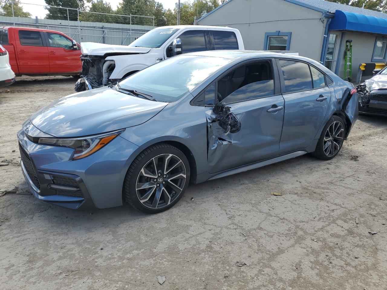 Toyota Corolla Se Image 1