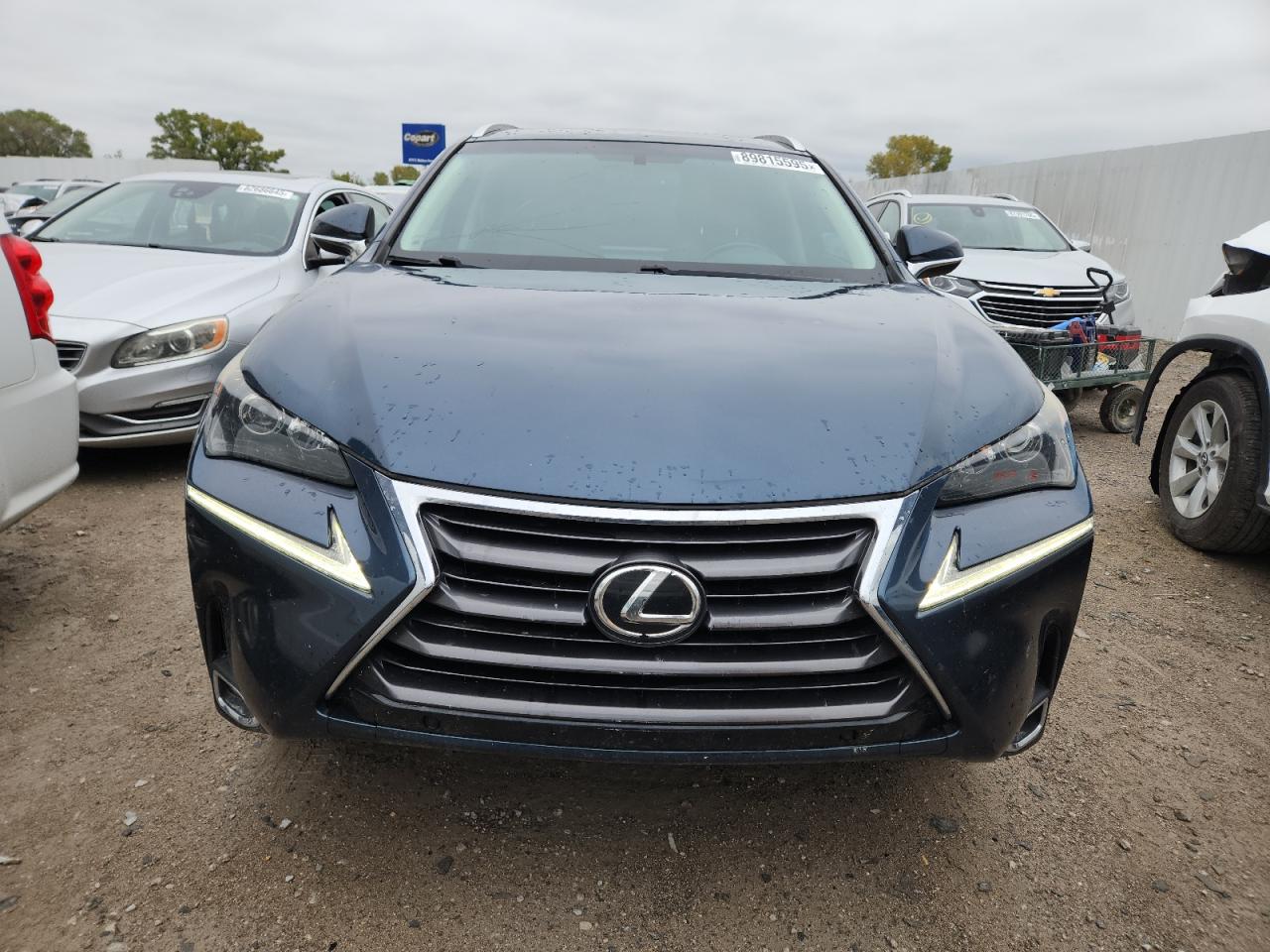 Lexus NX 200t Image 9