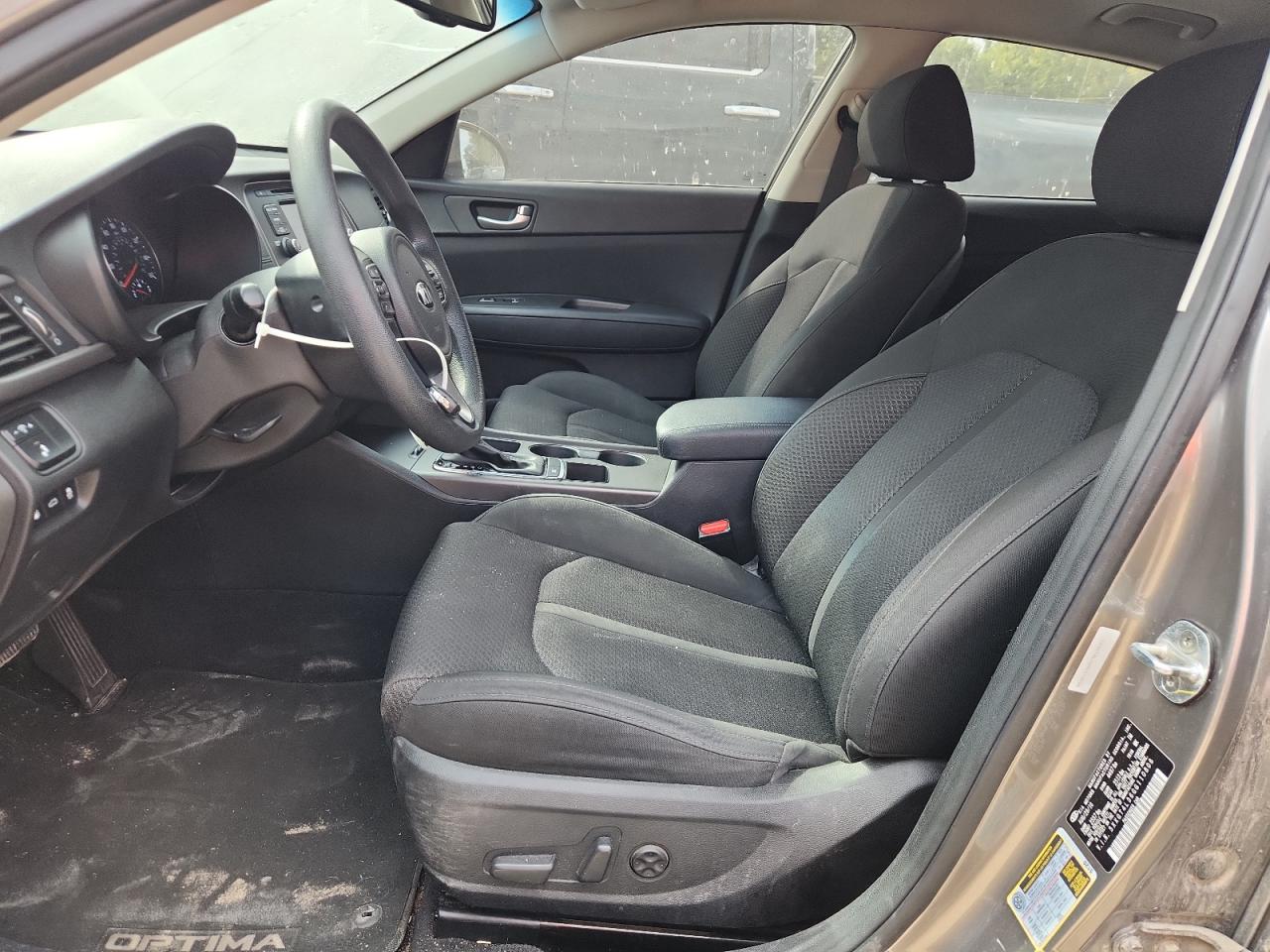 Kia Optima Lx Image 9