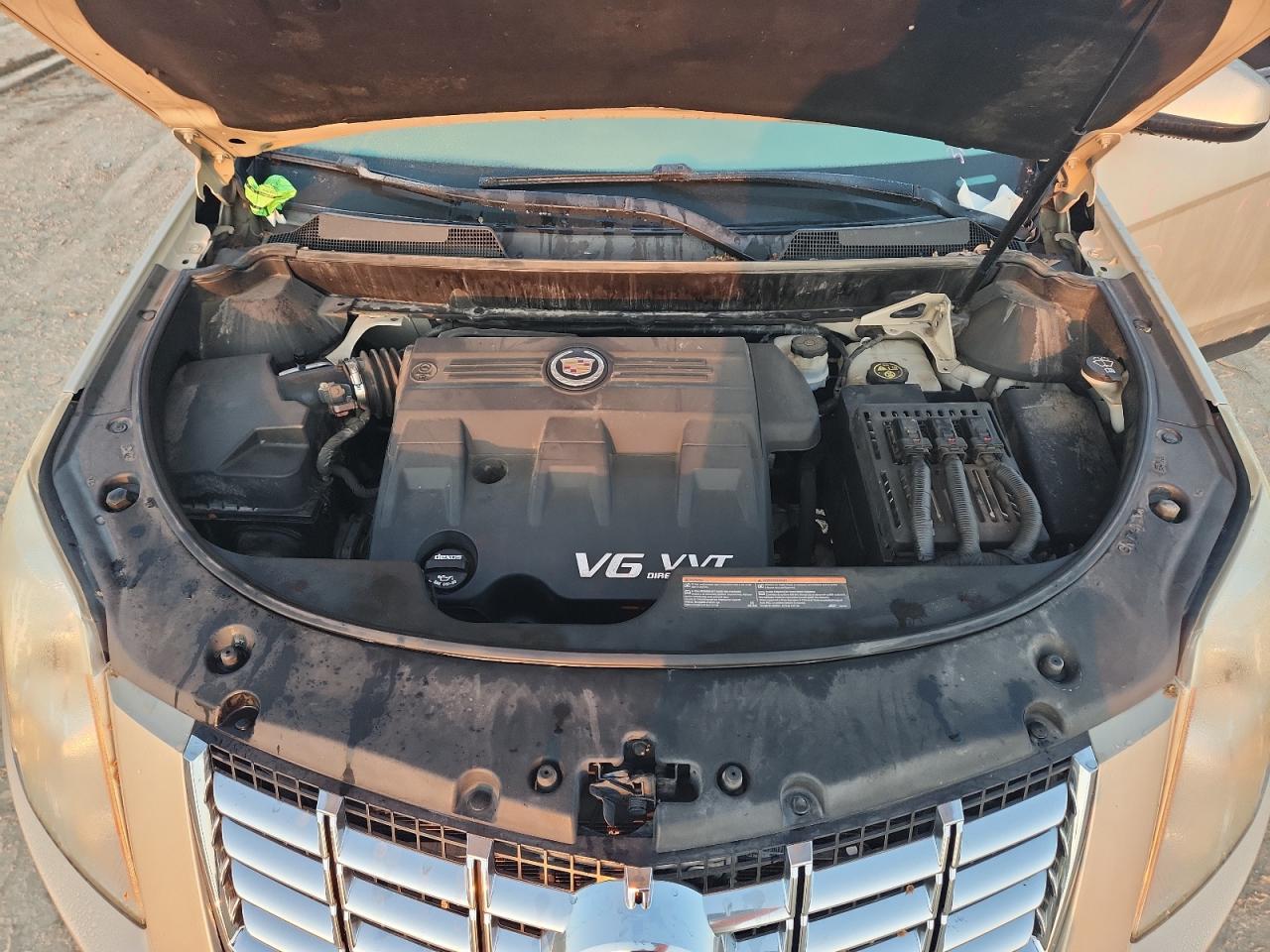 Cadillac SRX Luxury Collection Image 3