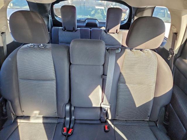 Nissan Pathfinder S Image 10