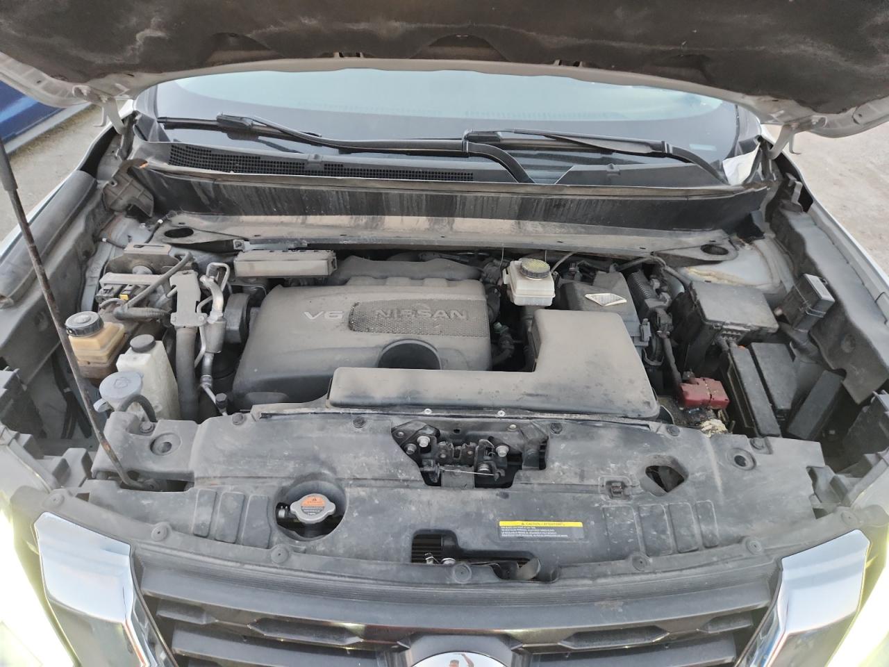 Nissan Pathfinder S Image 7