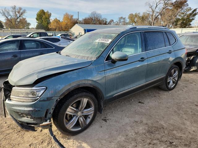  Salvage Volkswagen Tiguan